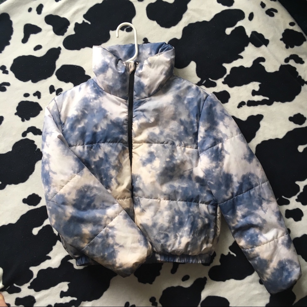 Cloud TieDye Puffer